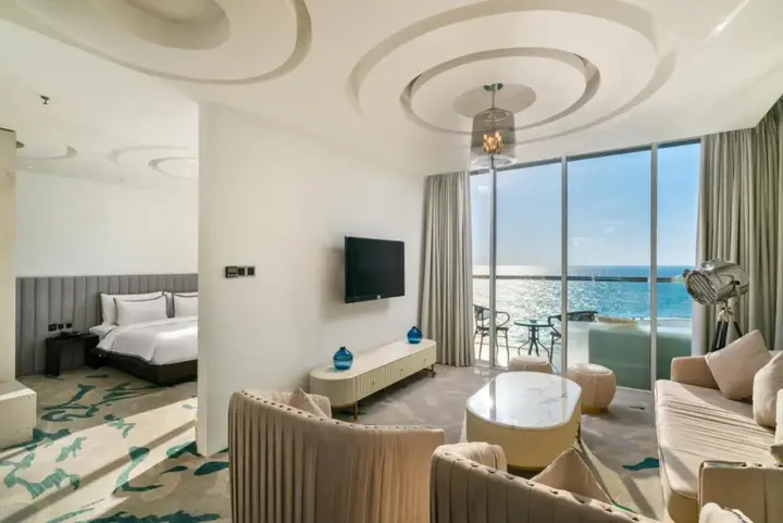 Негомбо: Rainbow Beach Hotel