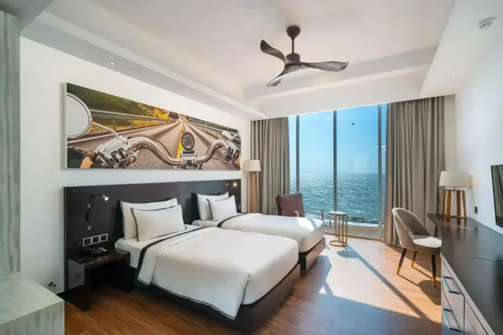 Негомбо: Rainbow Beach Hotel