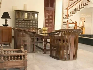 Гора Lavinia: Mount Lavinia House