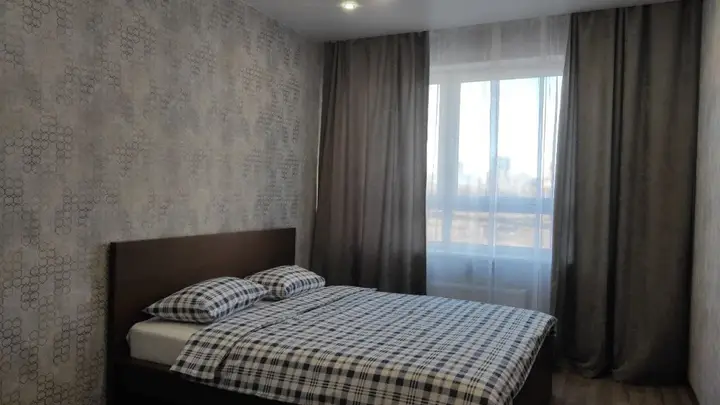 Трехкомнатная Квартира LOFT ТЦ Планета — фото 4