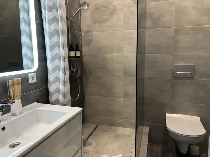 Уфа: Трехкомнатная Квартира LOFT ТЦ Планета