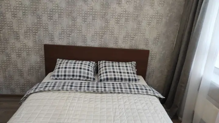Трехкомнатная Квартира LOFT ТЦ Планета — фото 3