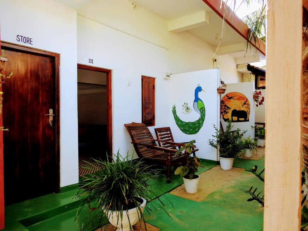 Аругам-Бэй: Cresent Bay Beach Hotel
