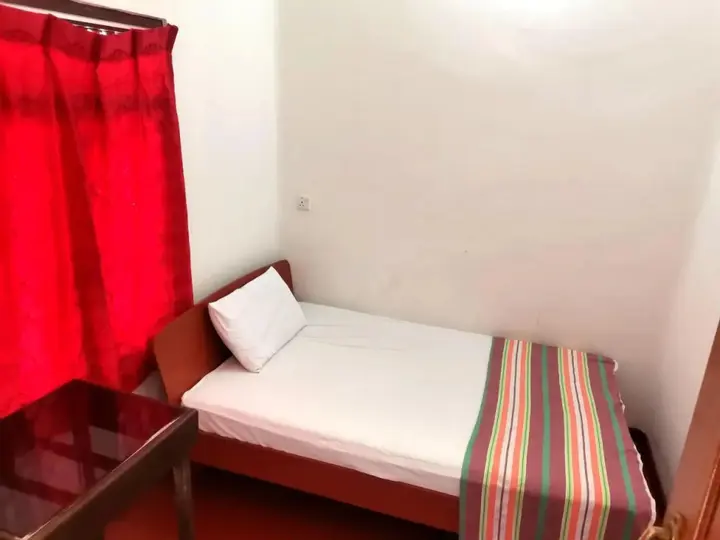 Джафна: Sai Holiday Inn