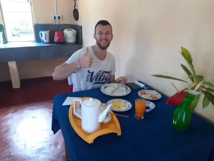 Мирисса: Sanjeewa Guest
