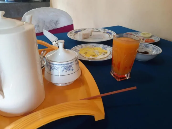 Мирисса: Sanjeewa Guest