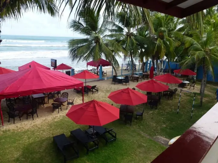Samaru Beach House — фото 5