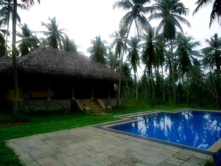 Минувангода: Tropical Estate Bungalow