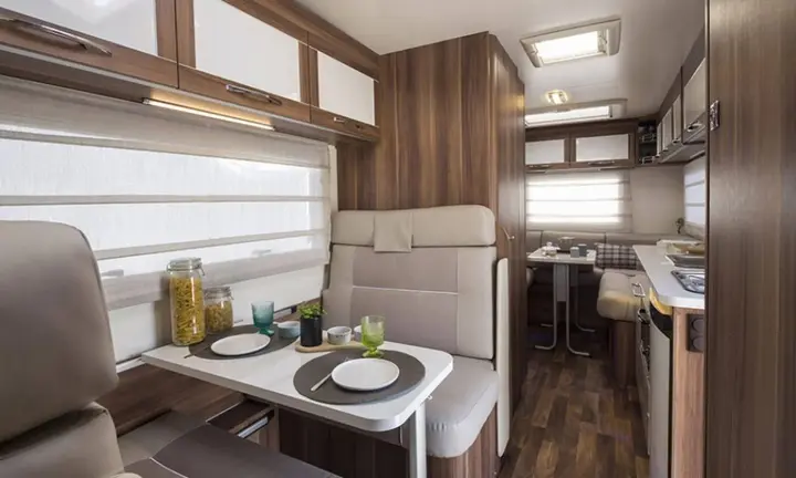 Коломбо: Go Outdoors Motor Home - Caravan Park