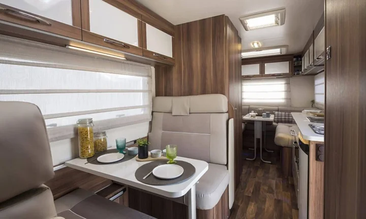Коломбо: Go Outdoors Motor Home - Caravan Park