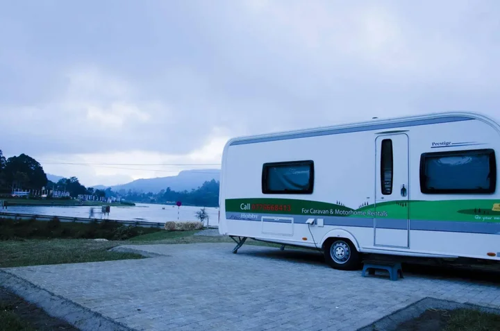 Коломбо: Go Outdoors Motor Home - Caravan Park