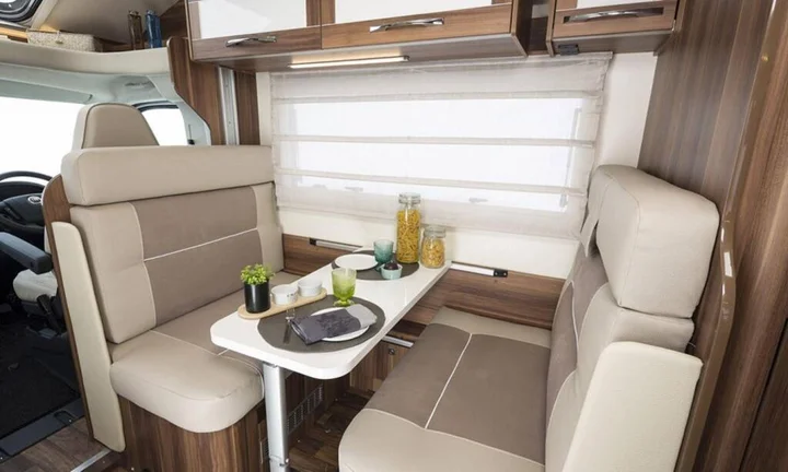 Коломбо: Go Outdoors Motor Home - Caravan Park