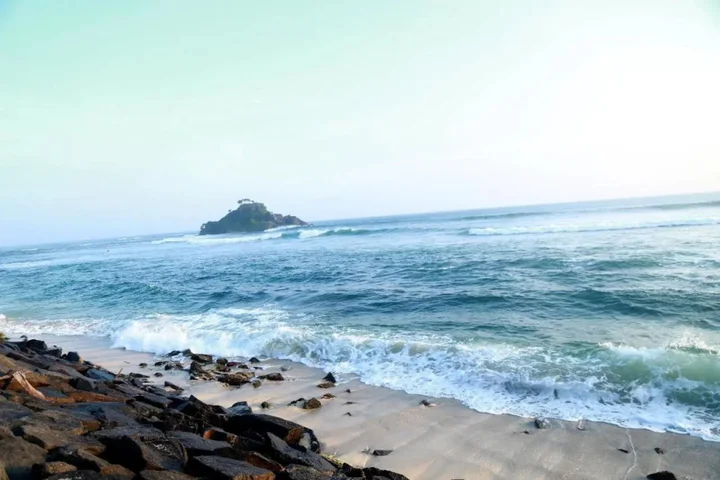 Ахангама: Ocean View Guest House & restaurant