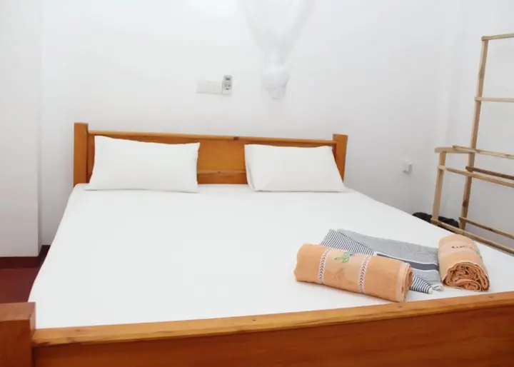 Мирисса: Sandaru guest home