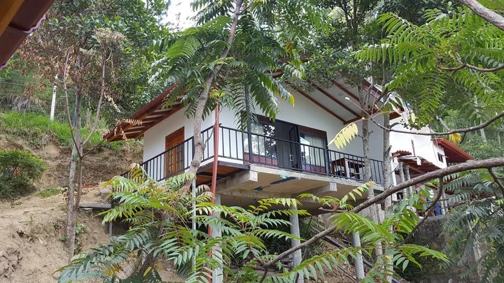 Элла: Отель Cloudy Hill Cottage