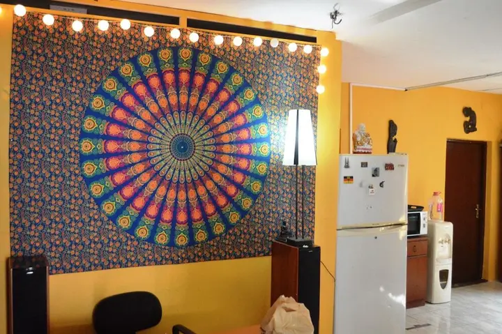 Коломбо: Drop Inn Colombo