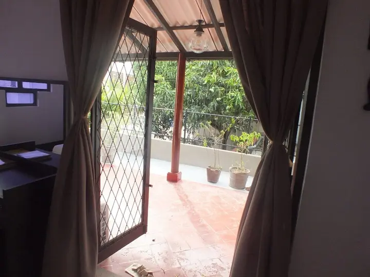 Коломбо: Drop Inn Colombo