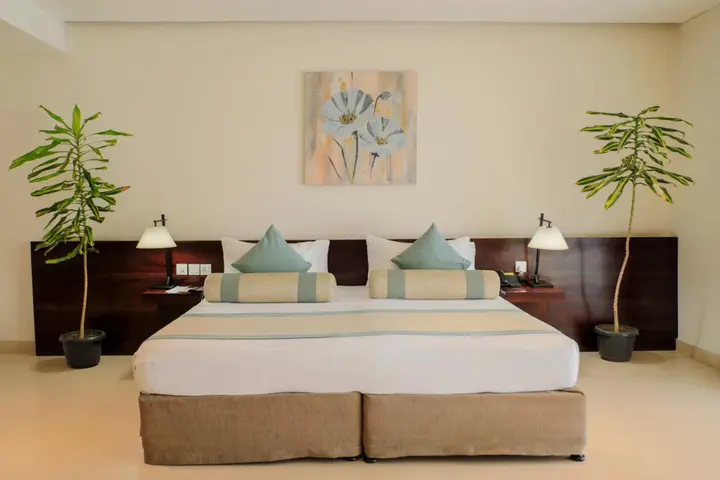 Канди: Oak Ray Heritage Hotel