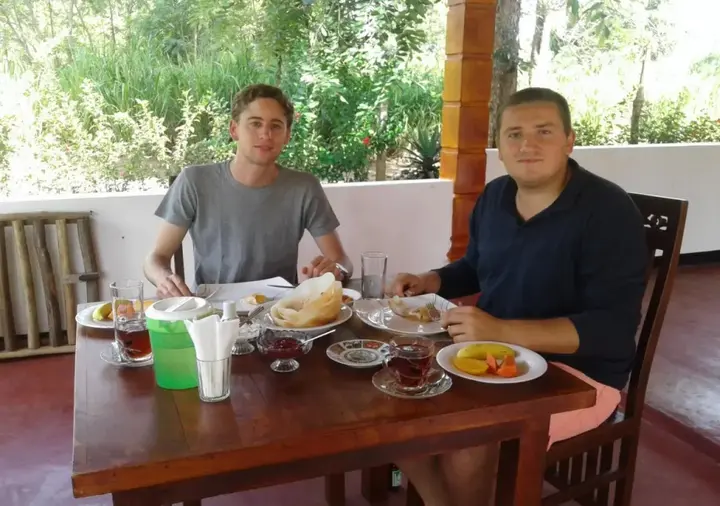 Анурадхапура: Lakeside resort Habarana