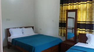 Элла: Freedom Lodge Ella