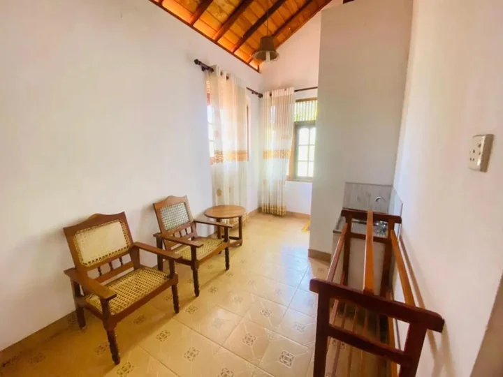 Тангалла: colonial bungalow
