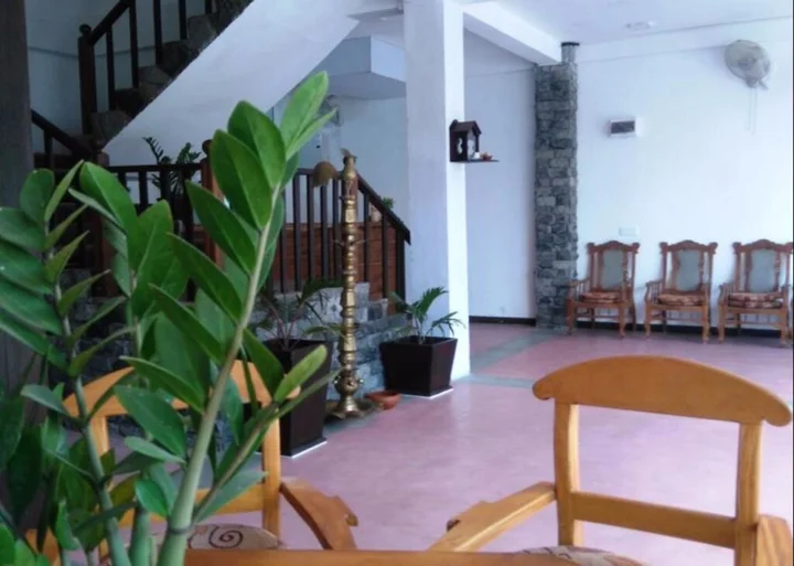 Полватумодара: Italiano Hotel and Restaurant