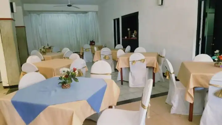 Канди: Water Front Hotel Kandy