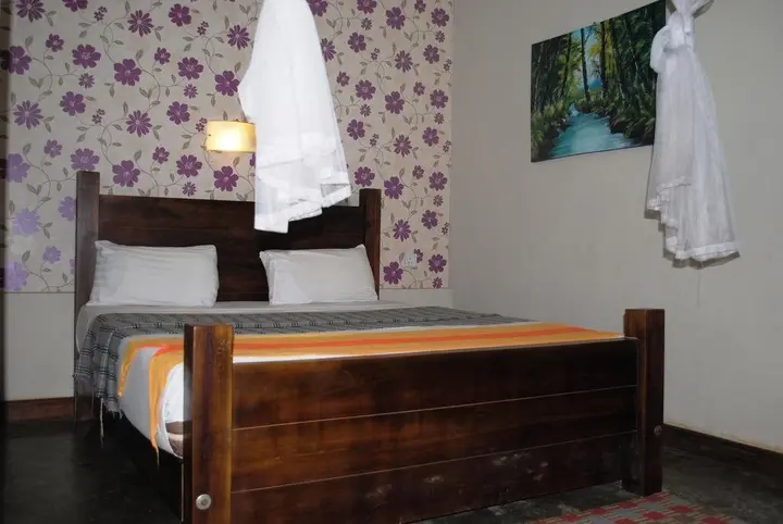 Элла: Yoho Rathmal Hotel
