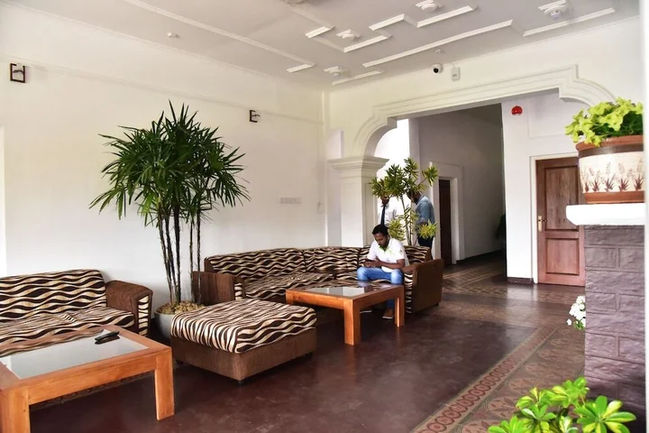 Хаттон: Grand peak tea garden hotel