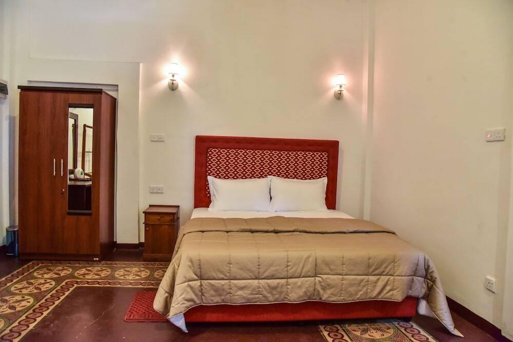 Хаттон: Grand peak tea garden hotel