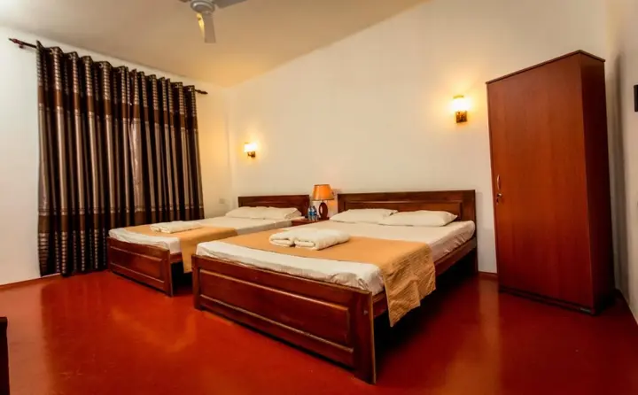 Чуннакам: Dayanithi Guest House