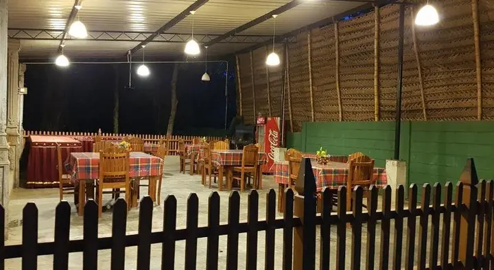 Гиритале: Acacia Holiday inn