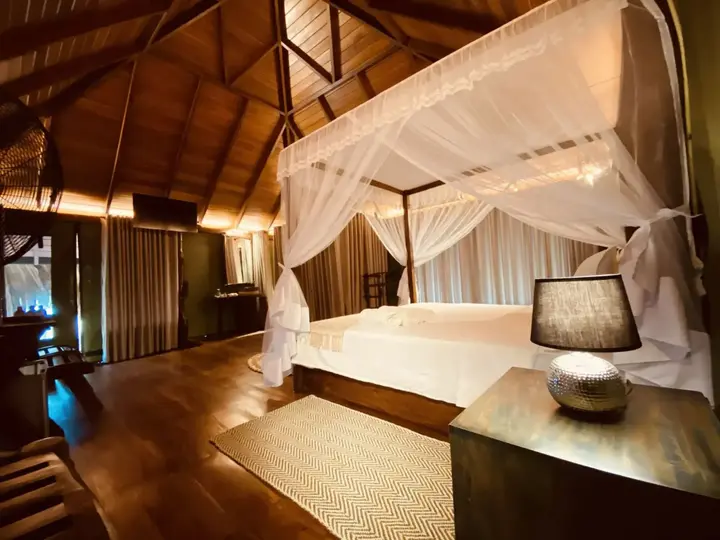 Киринда: Yala Lake View Cabanas