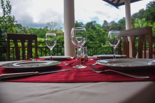 Канди: Kandy Grand Hill