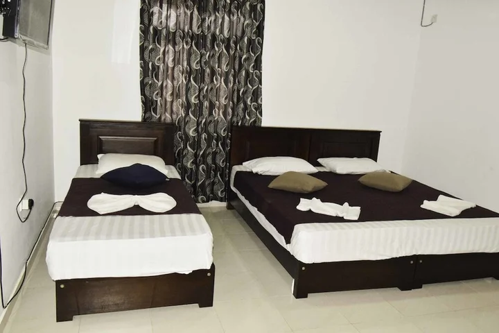 Коломбо: Yoho Regent Hotel Colombo 06