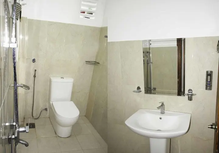 Коломбо: Yoho Regent Hotel Colombo 06