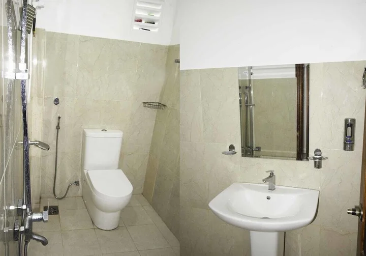 Коломбо: Yoho Regent Hotel Colombo 06