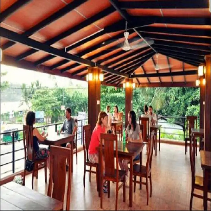 Мирисса: Vista Randiya Sea View Inn