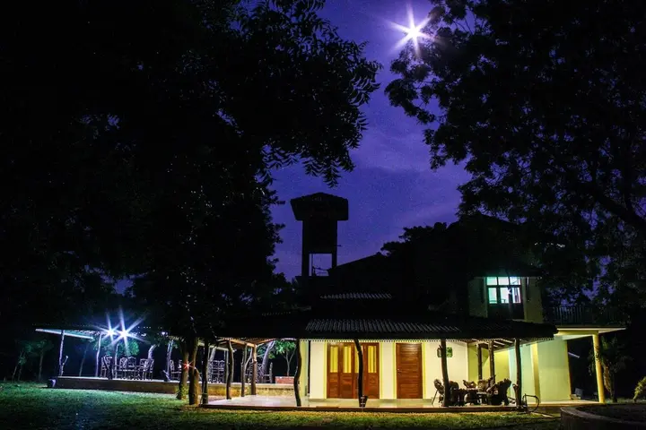 Киринда: Vista Yala Way Hide Resort
