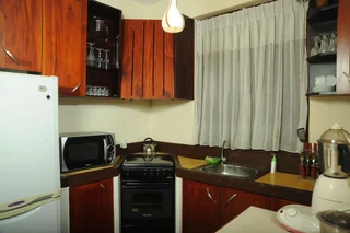 Гора Lavinia: The Prestige Court Residence