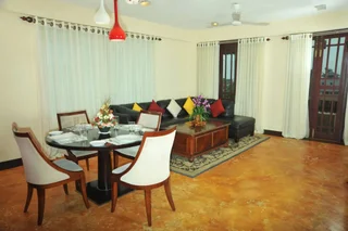 Гора Lavinia: The Prestige Court Residence