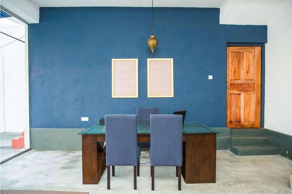 Коломбо: Blue Sky Holiday Hotel
