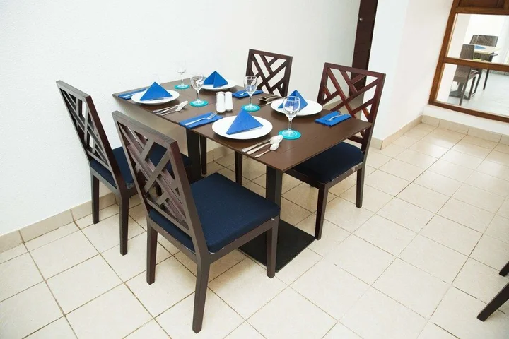 Коломбо: Blue Sky Holiday Hotel