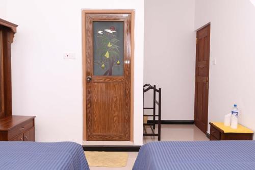 Хаттон: Kin Rock Bungalow