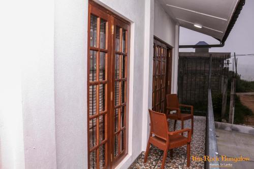 Хаттон: Kin Rock Bungalow