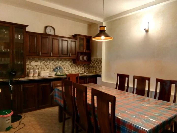 Хаттон: Kin Rock Bungalow