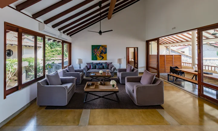 Галле: Вилла Taru Villas The Long House Taru Villas