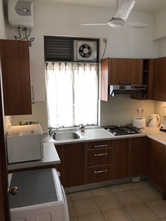 Коломбо: Hedges Court Residencies Town Hall-2 Room 3 Bed Apartment
