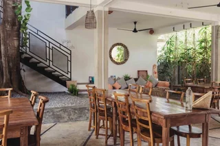 Ахангама: The Nuga House
