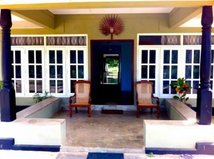 Койявади: Yoho Lagoonside Holiday Bungalow